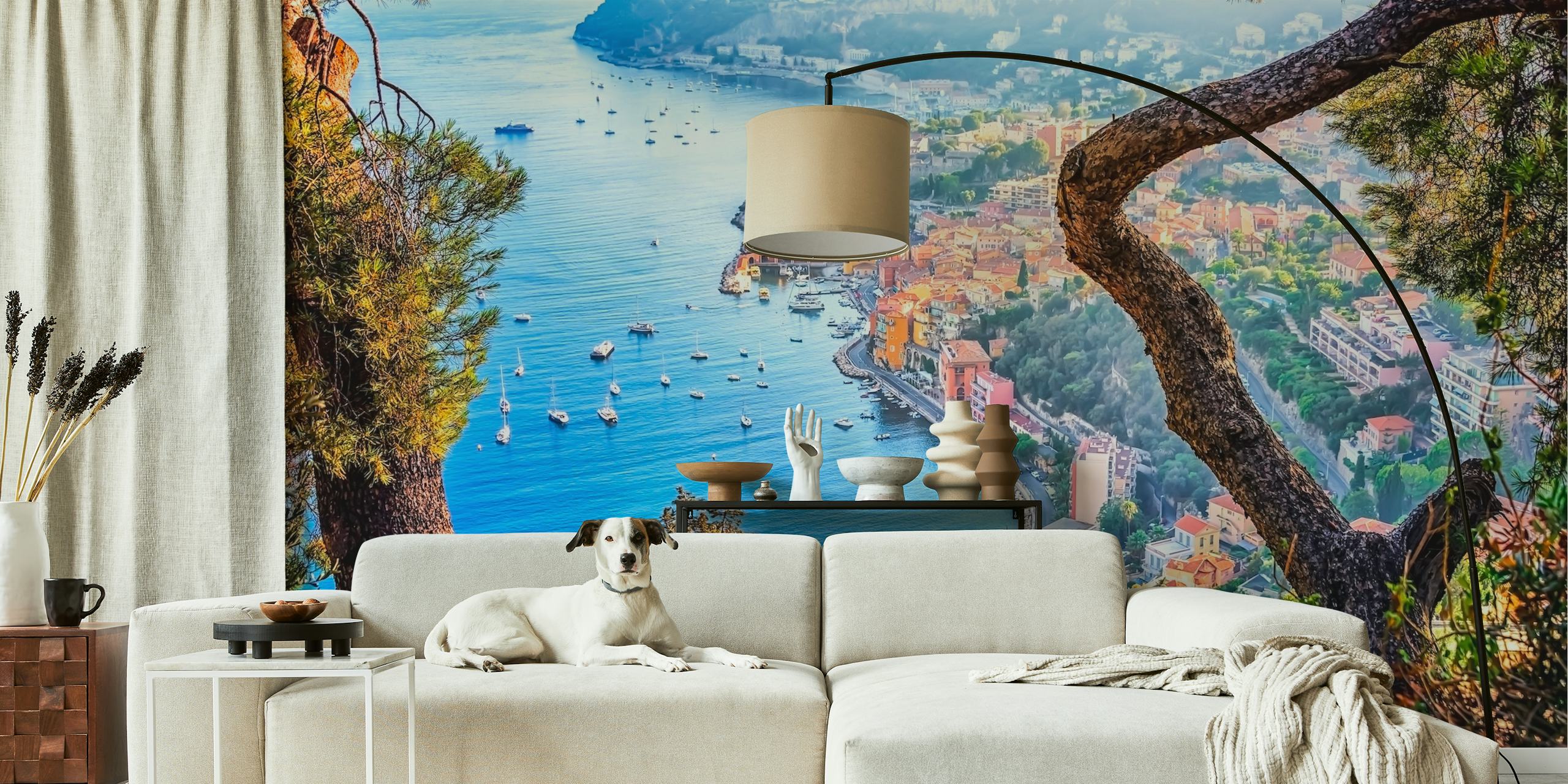 Villefranche wallpaper in a bright room