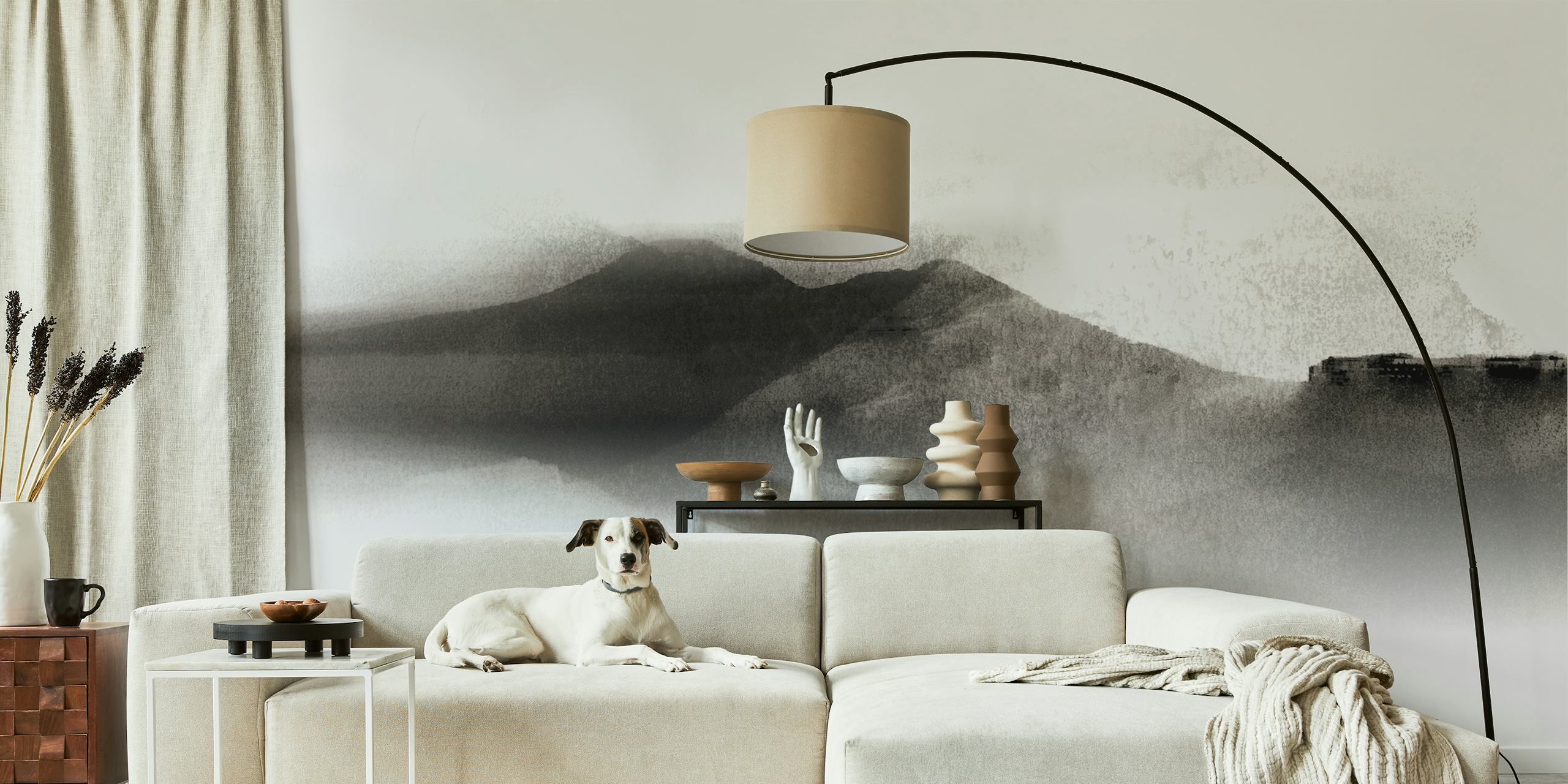 Soft Japan Mountain Horizon Tapete in einem Raum