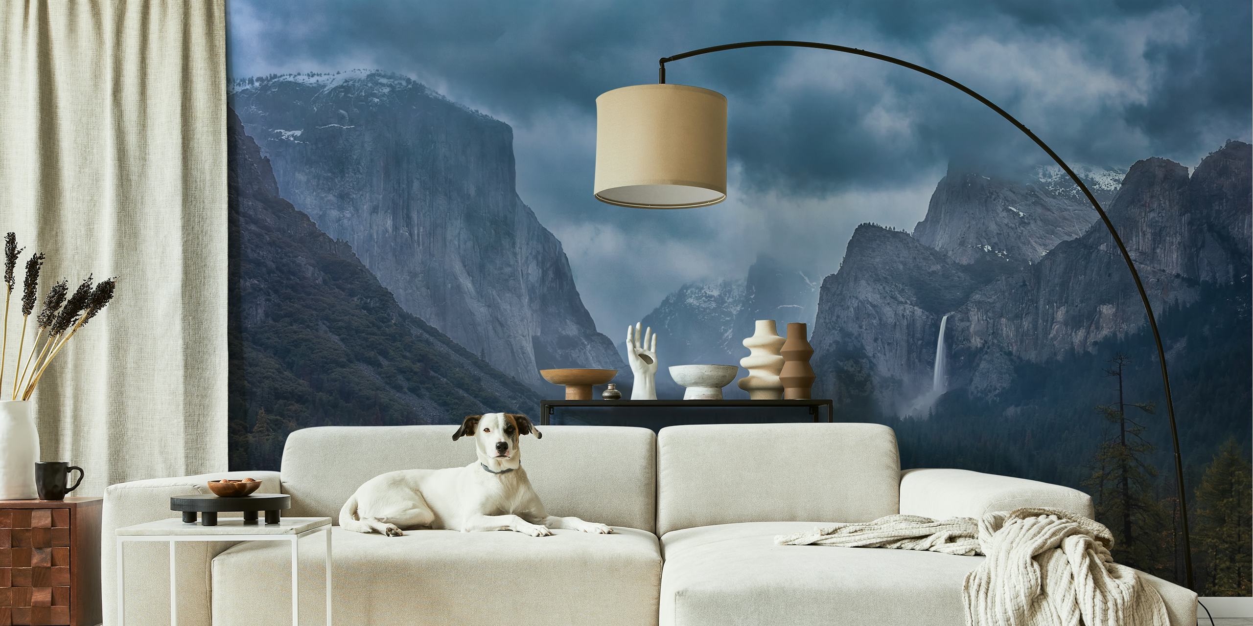 Thunderstorm landscape tapetti huoneessa