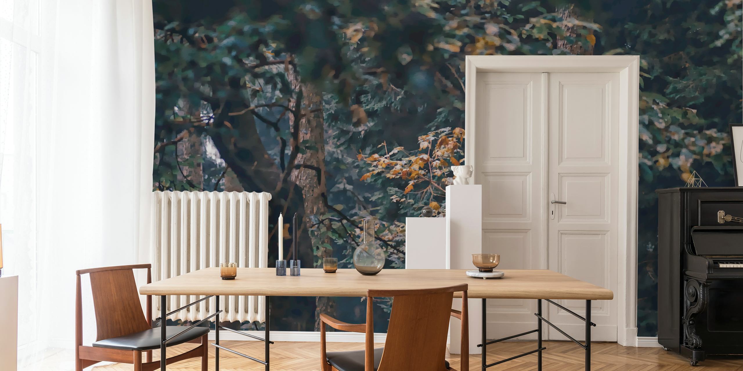 Uma cena tranquila de floresta ao amanhecer com a luz do sol atravessando as árvores em um mural de parede.