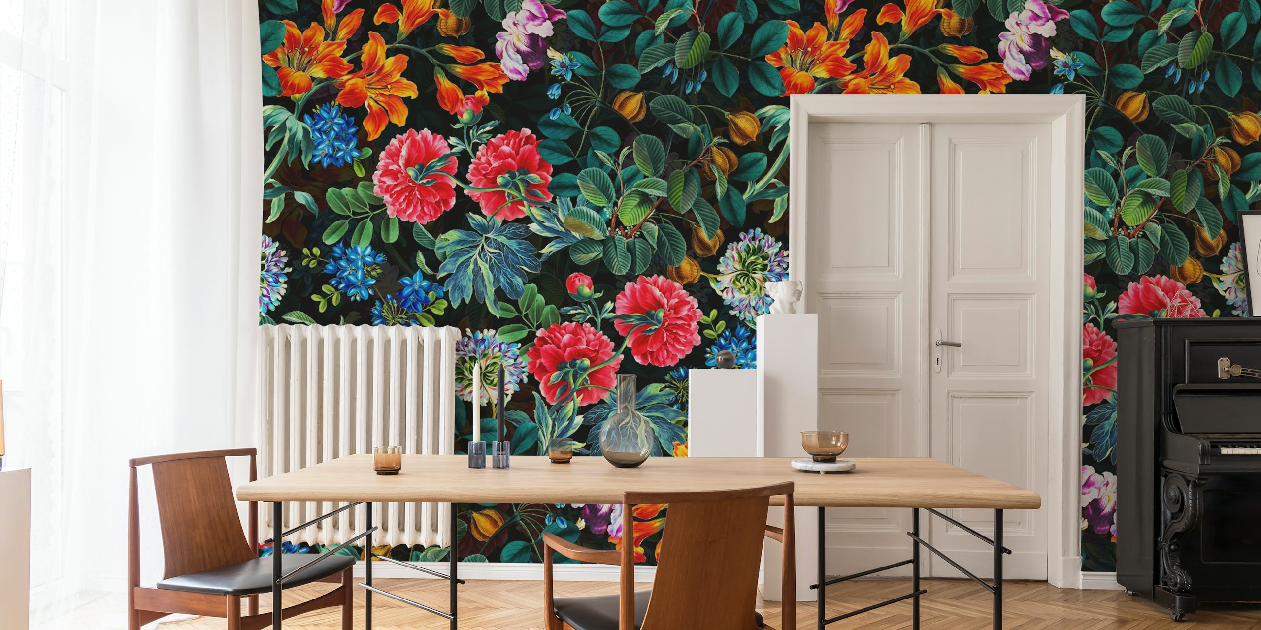 Chintzy Florals II - Night tapetti huoneessa