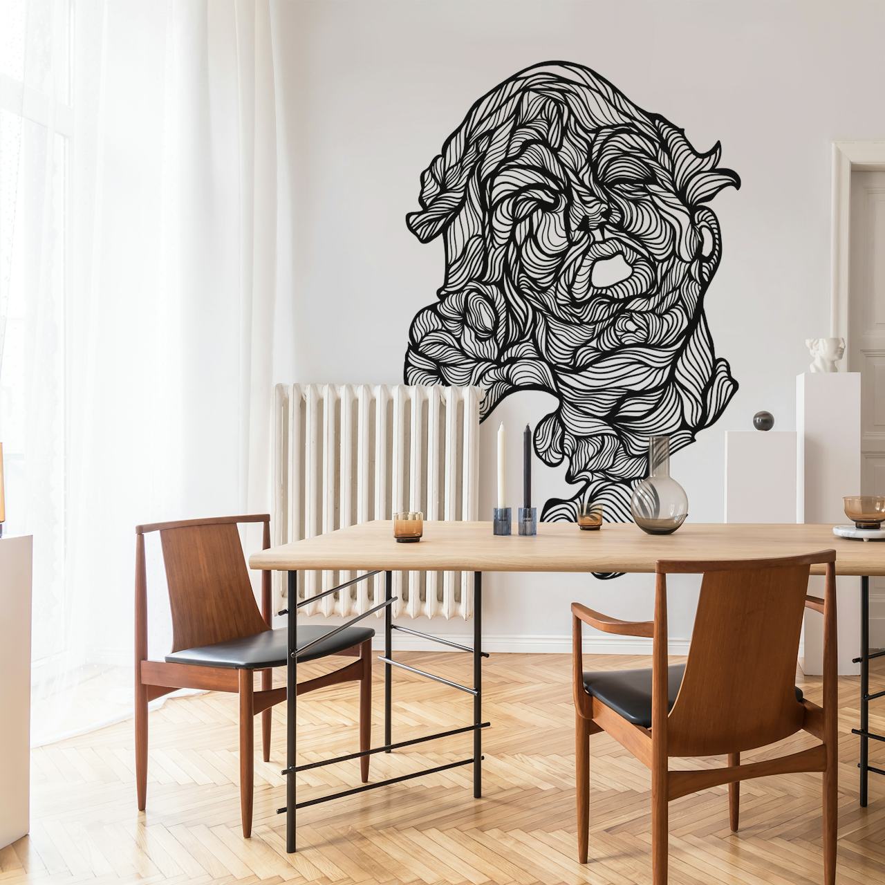 Wordless Voices behang in een stijlvolle kamer