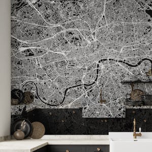 London Black Map