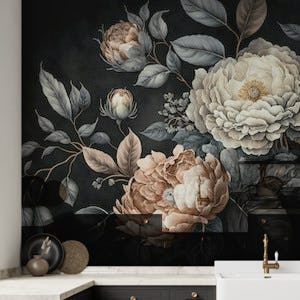 Moody Baroque Large Blooms