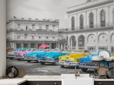 Vintage cars in Havava