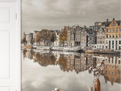 Amsterdam's Mirror