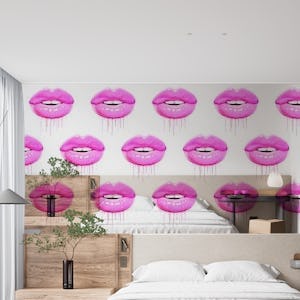 Pink lips pattern