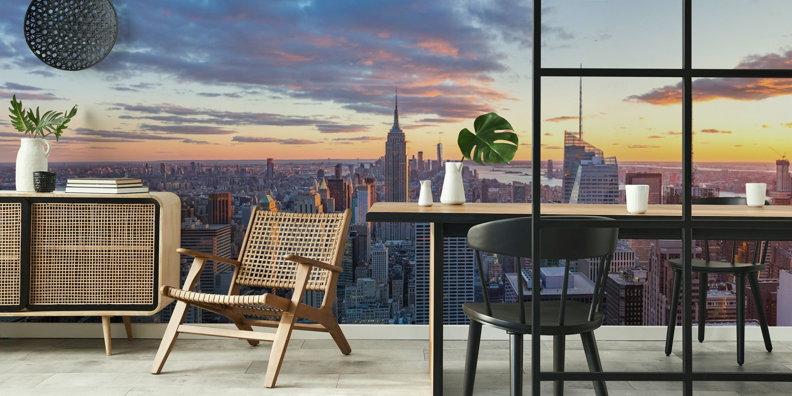 Panoramisk veggmaleri av skyskrapere i New York i skumringen