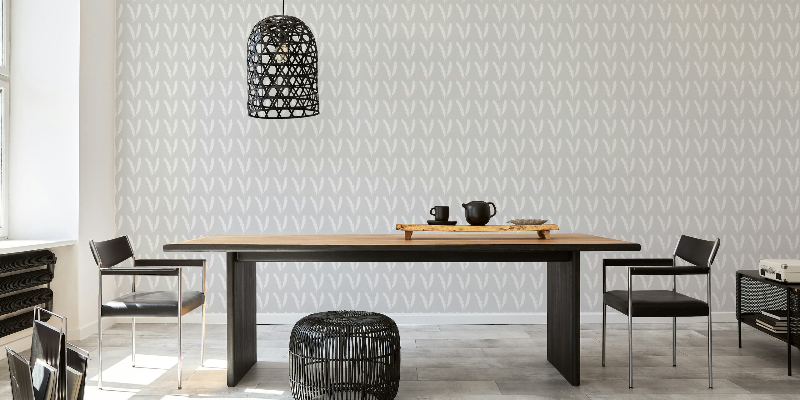 Leaf pattern in white and light gray wallpaper