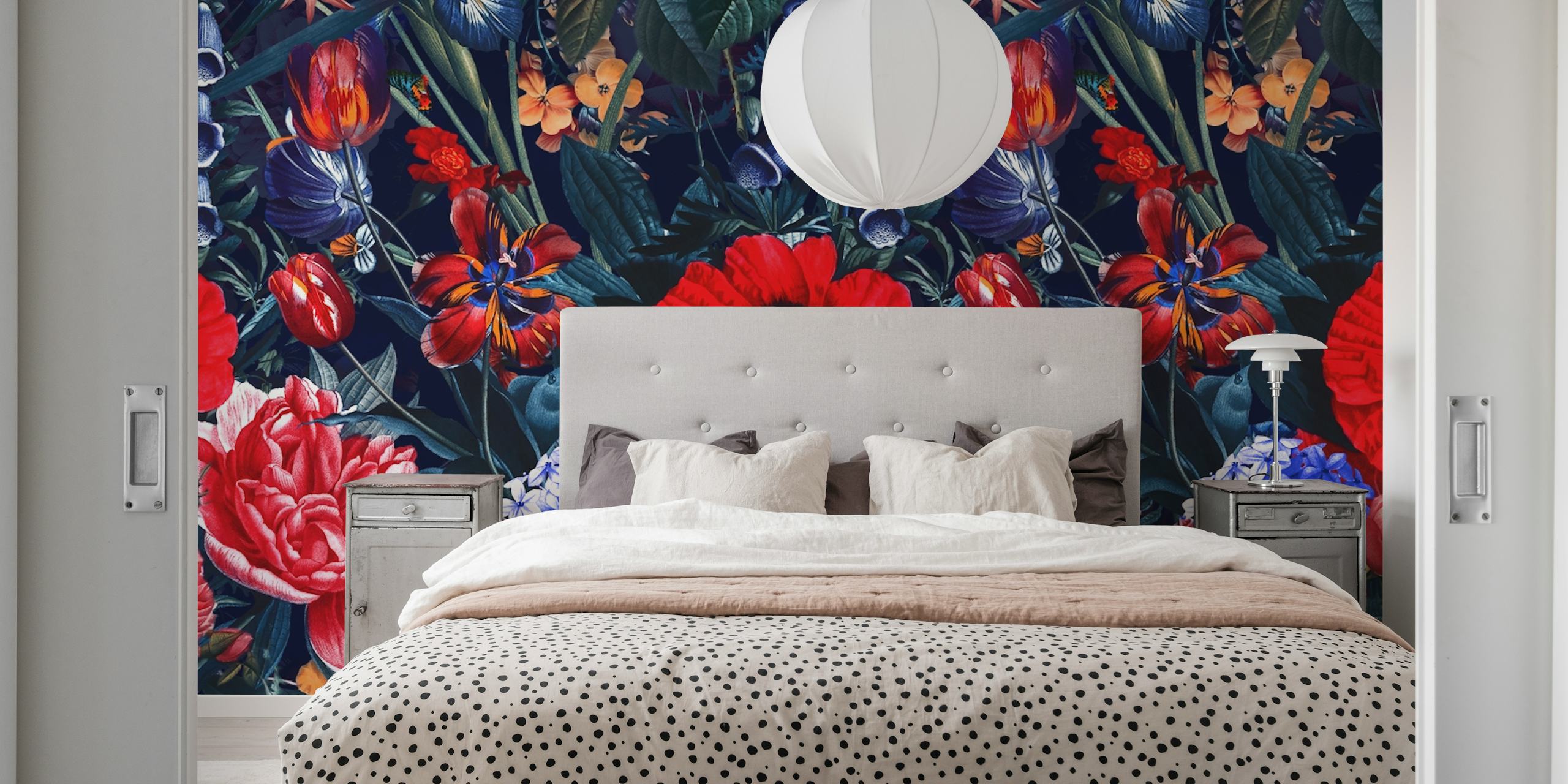 Midnight Garden XVIII tapisserie florale vibrante