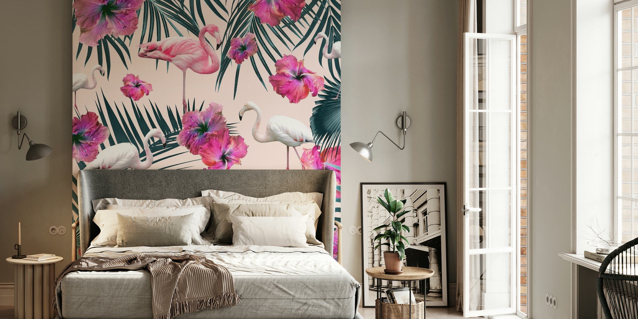 Rosa flamingos och hibiskus på en tapet med tropiskt tema