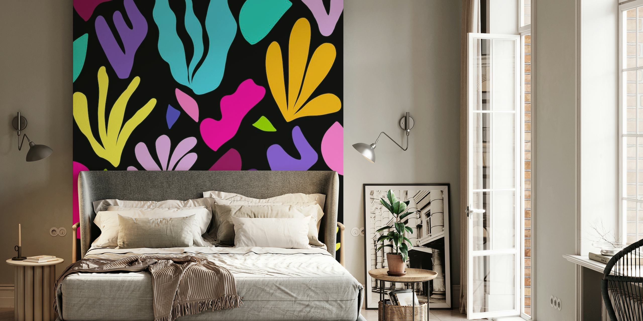 Farverigt abstrakt havgræs og former vægmaleri på en sort baggrund