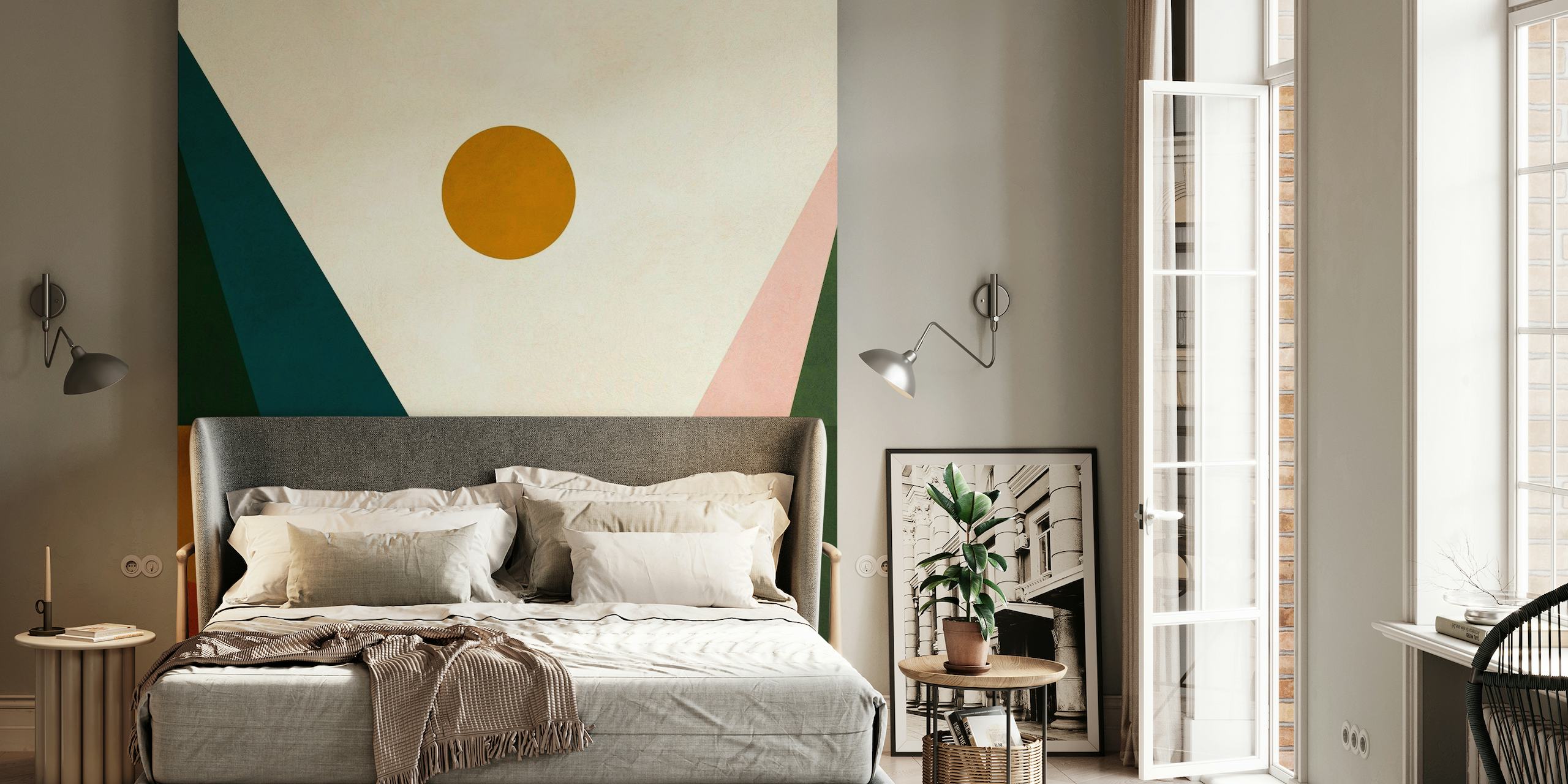 Abstract geometrisch aquarelbehang met aardse groentinten, warme sinaasappels en koele blauwtinten met een centrale gouden cirkel
