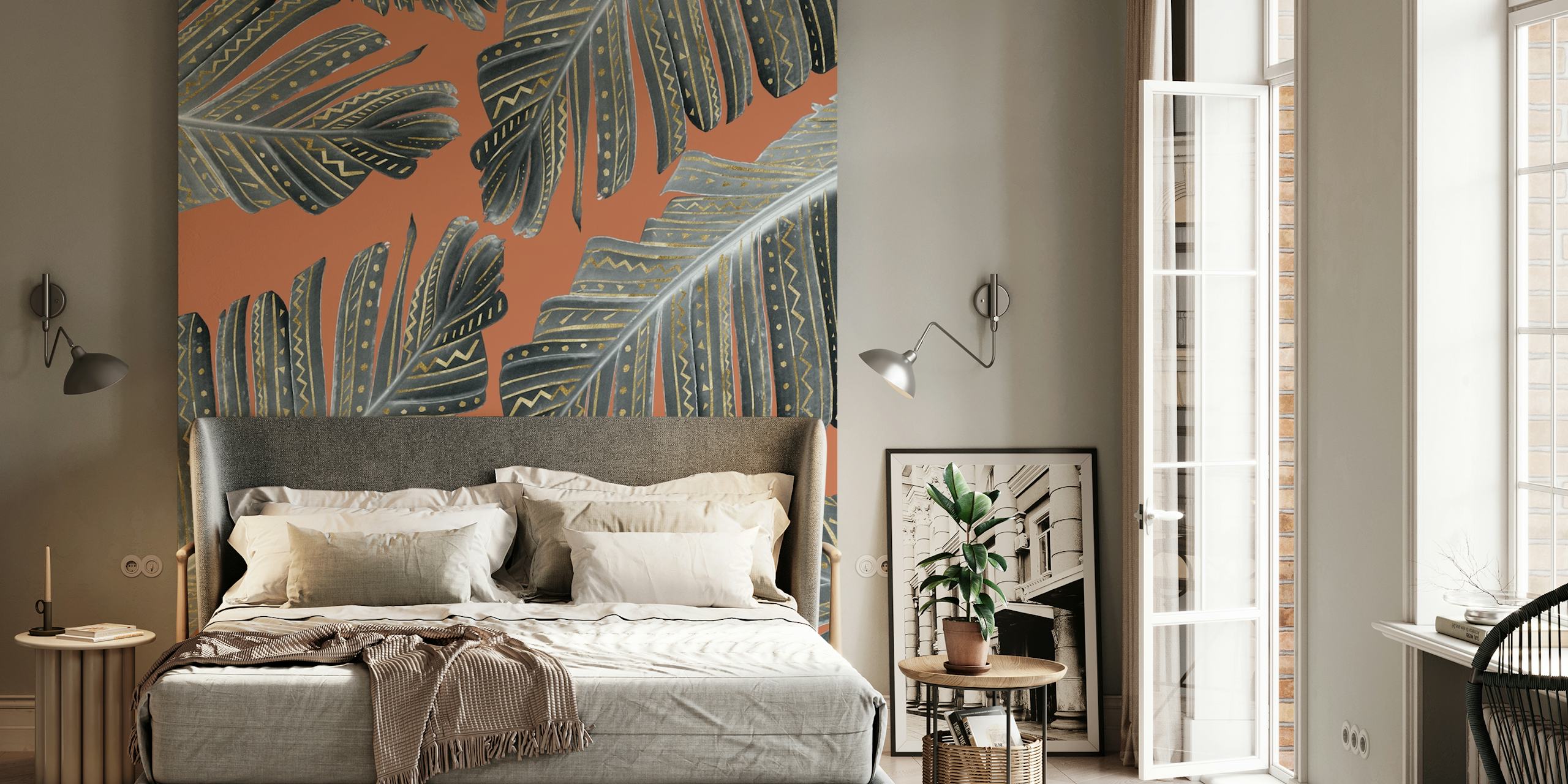 Boho Banana Leaves Glam 3 vægmaleri med metalliske highlights på varm terracotta baggrund