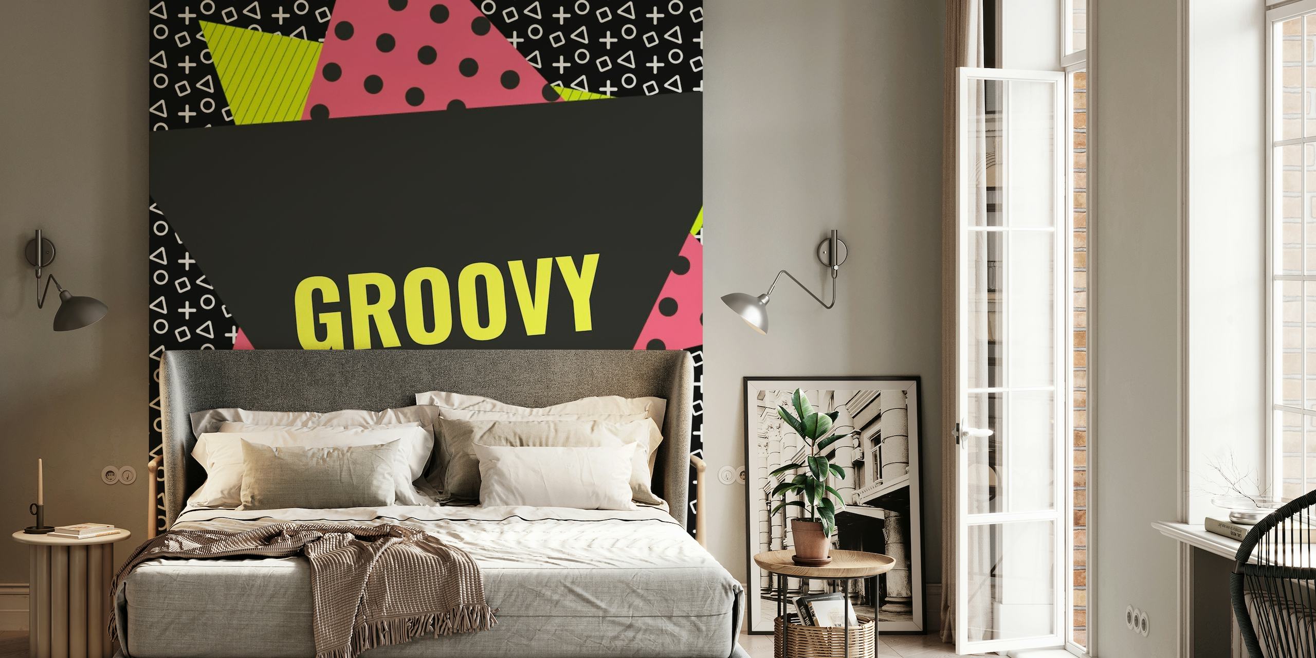 Geometrisches Wandbild im Memphis-Stil mit „Groovy“-Text, abstrakten Formen und kräftigen Farben