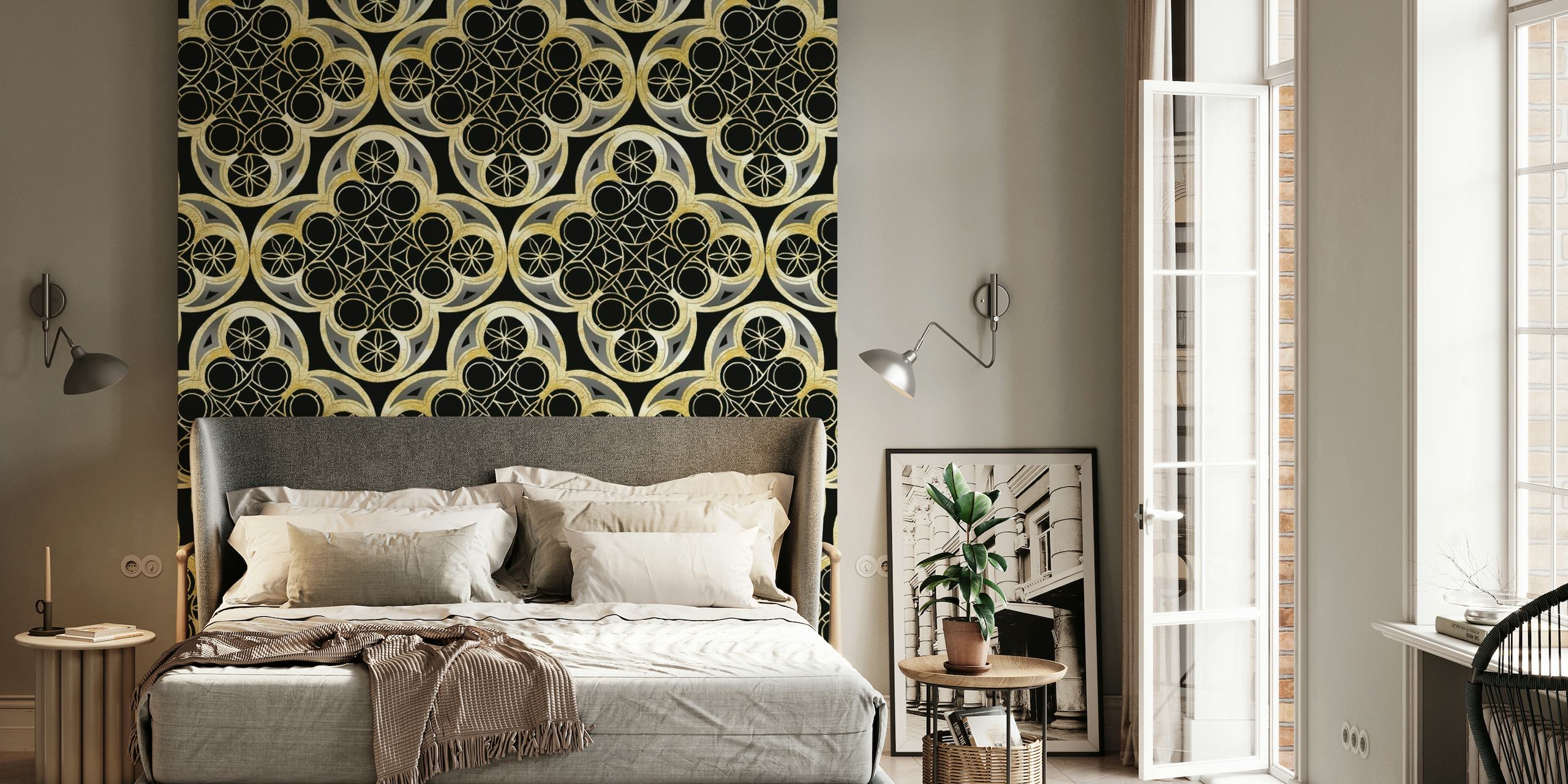Elegante mural de pared con motivos de azulejos marroquíes en dorado y negro