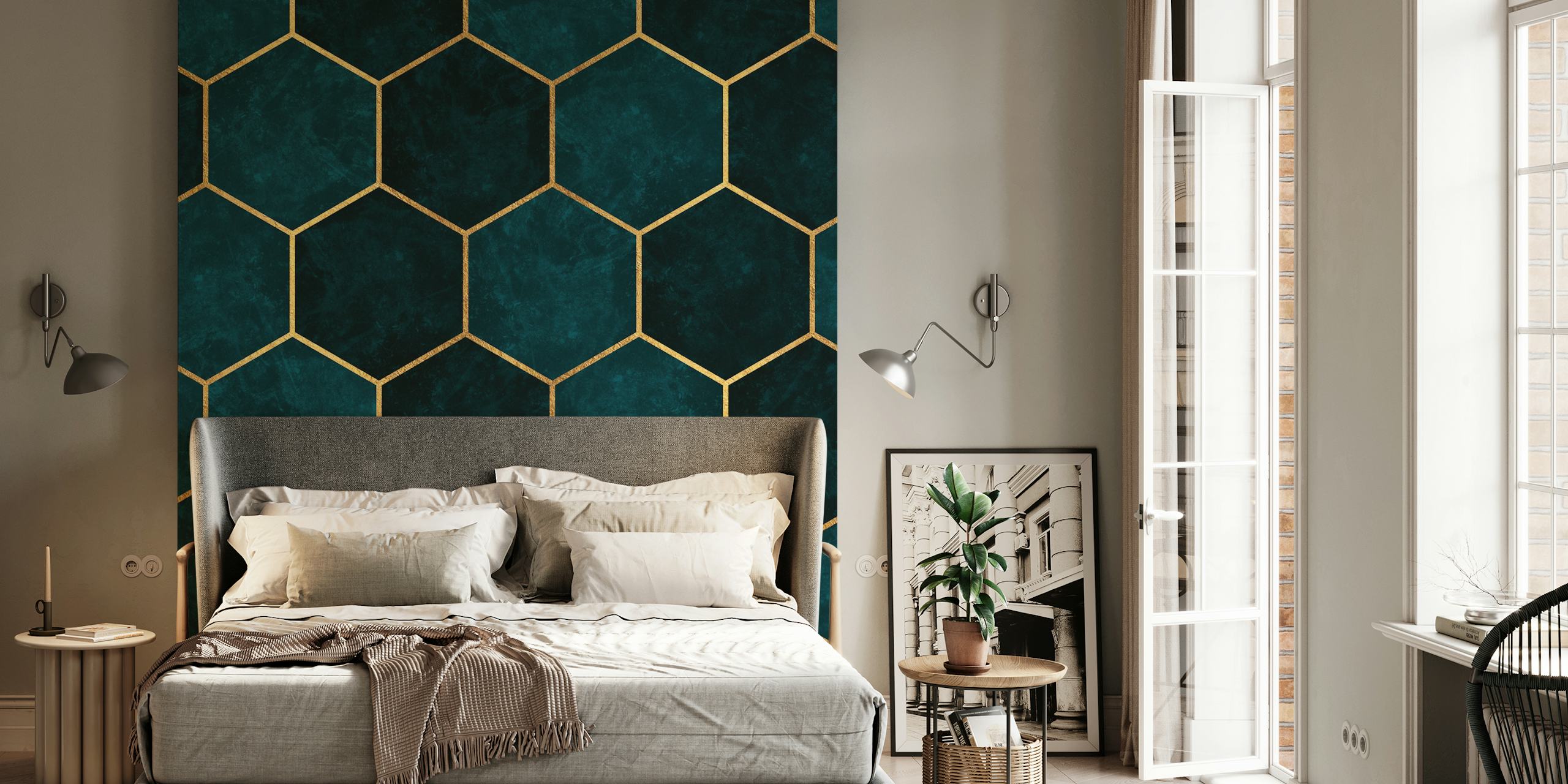 Dark Teal Hexagons Pattern Tapete in einem Raum
