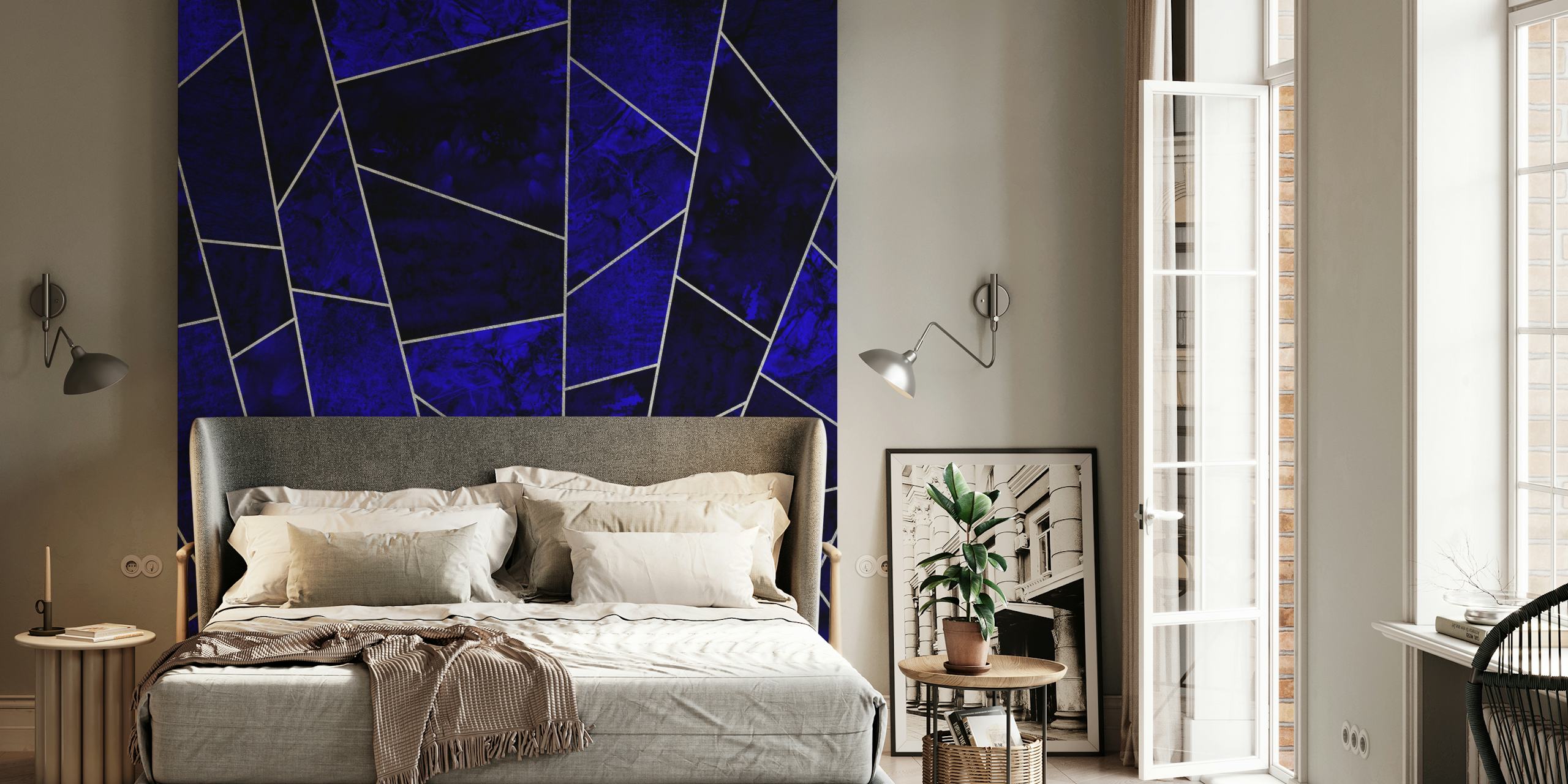 Κομψό τοιχογραφία με σχέδιο Deep Sapphire Tiles και ασημένιες λεπτομέρειες