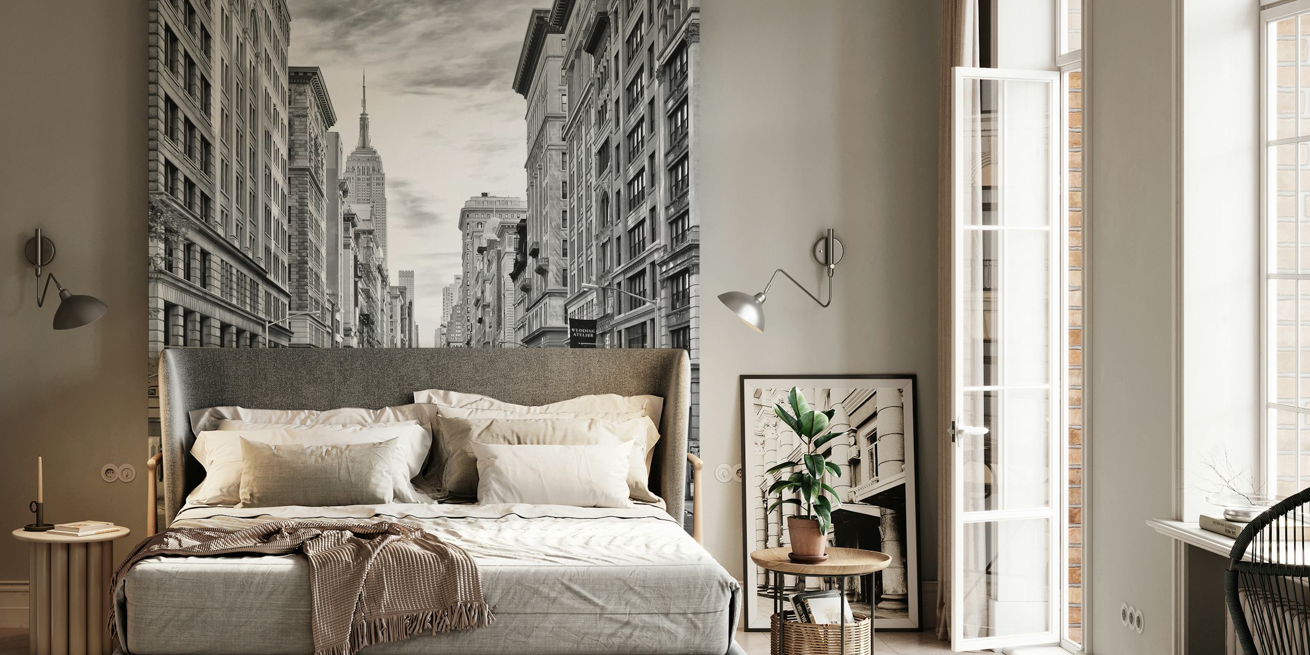 Monochrome wallpaper of Fifth Avenue traffic