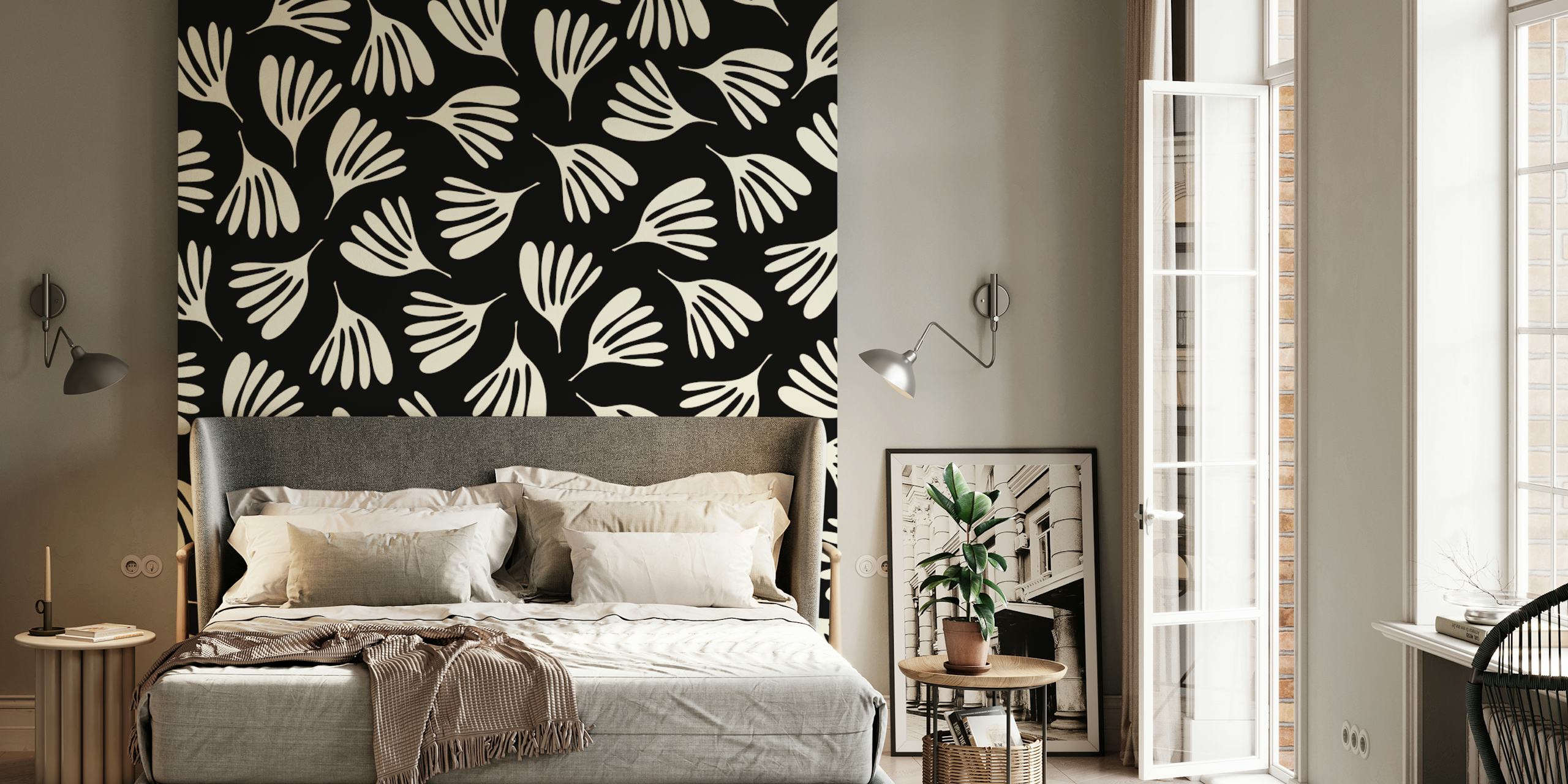 Floral design in black and white wallpaper