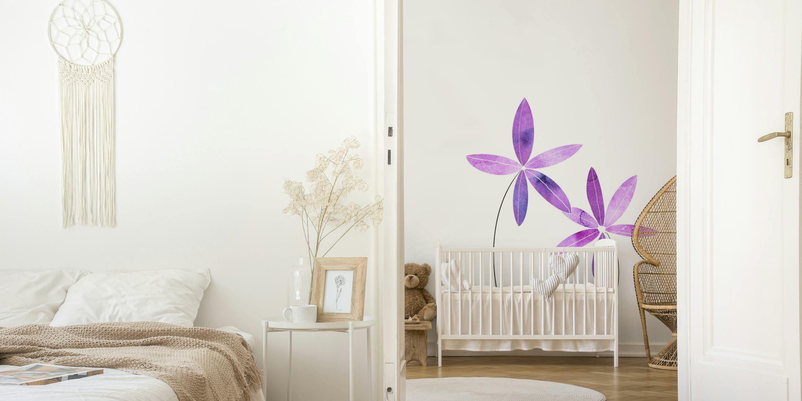 Minimalistisches Wandbild mit Lavendelblüten auf weißem Hintergrund