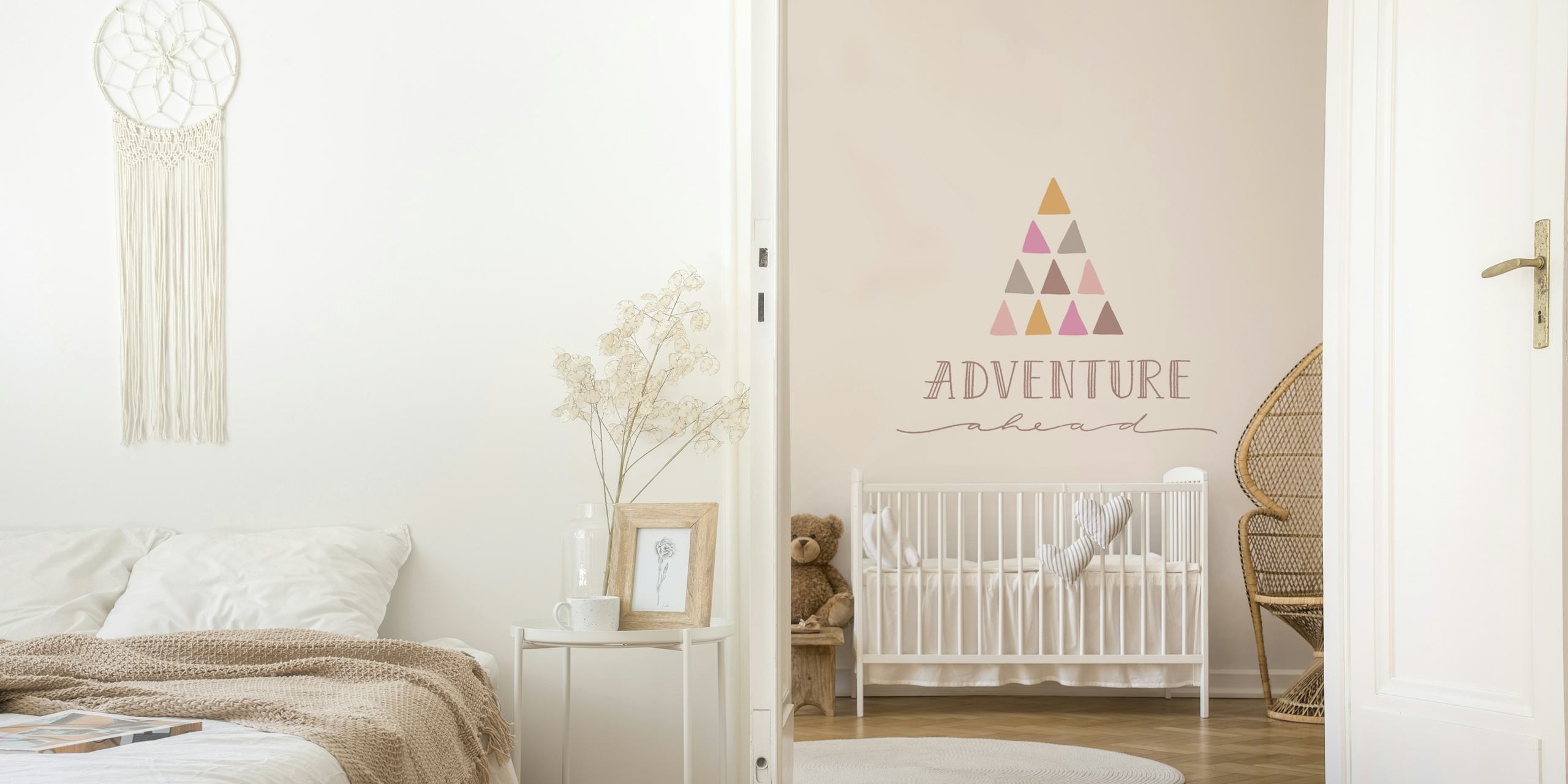 Adventure Ahead Pink Peach behangontwerp