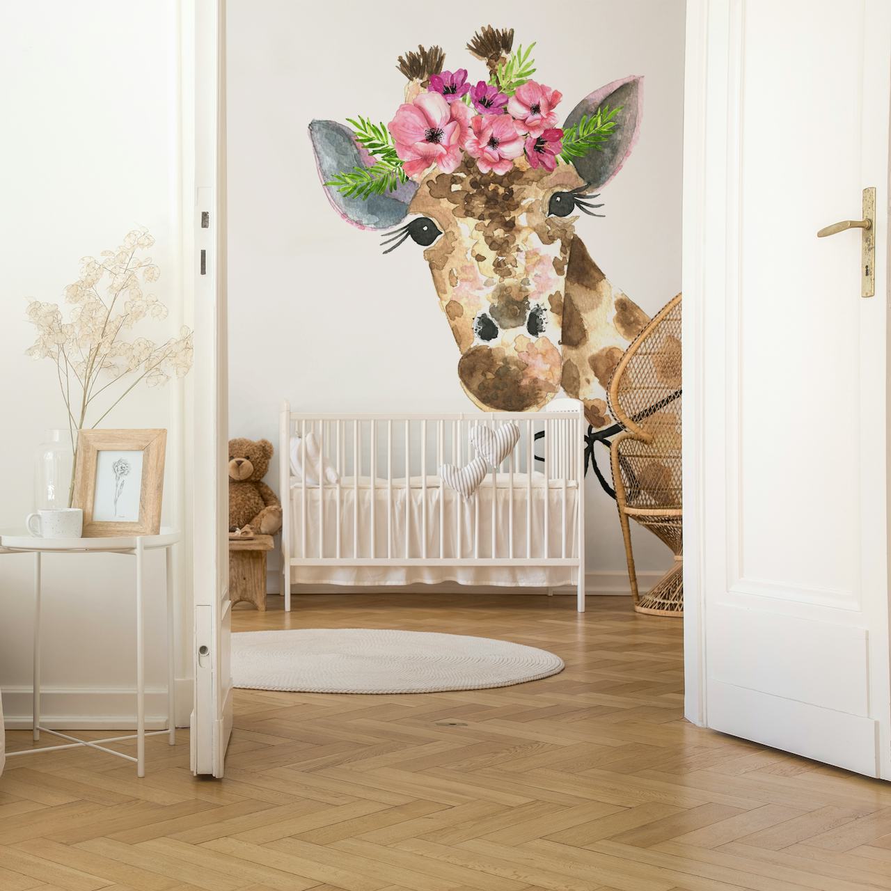 Giraffe with Flower Crown papel de parede