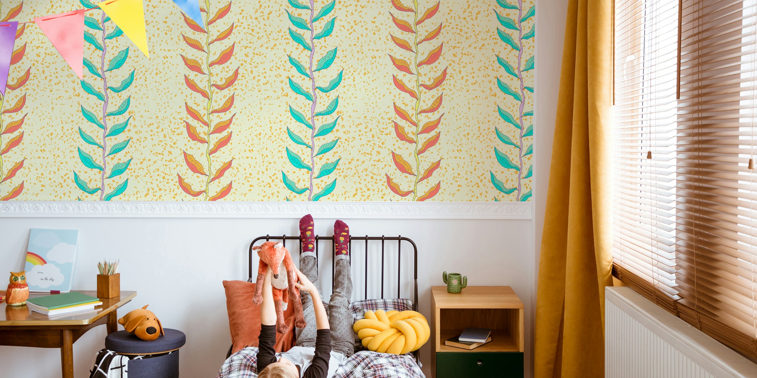 Tropical Vines Stripe Yellow tapeta w pokoju