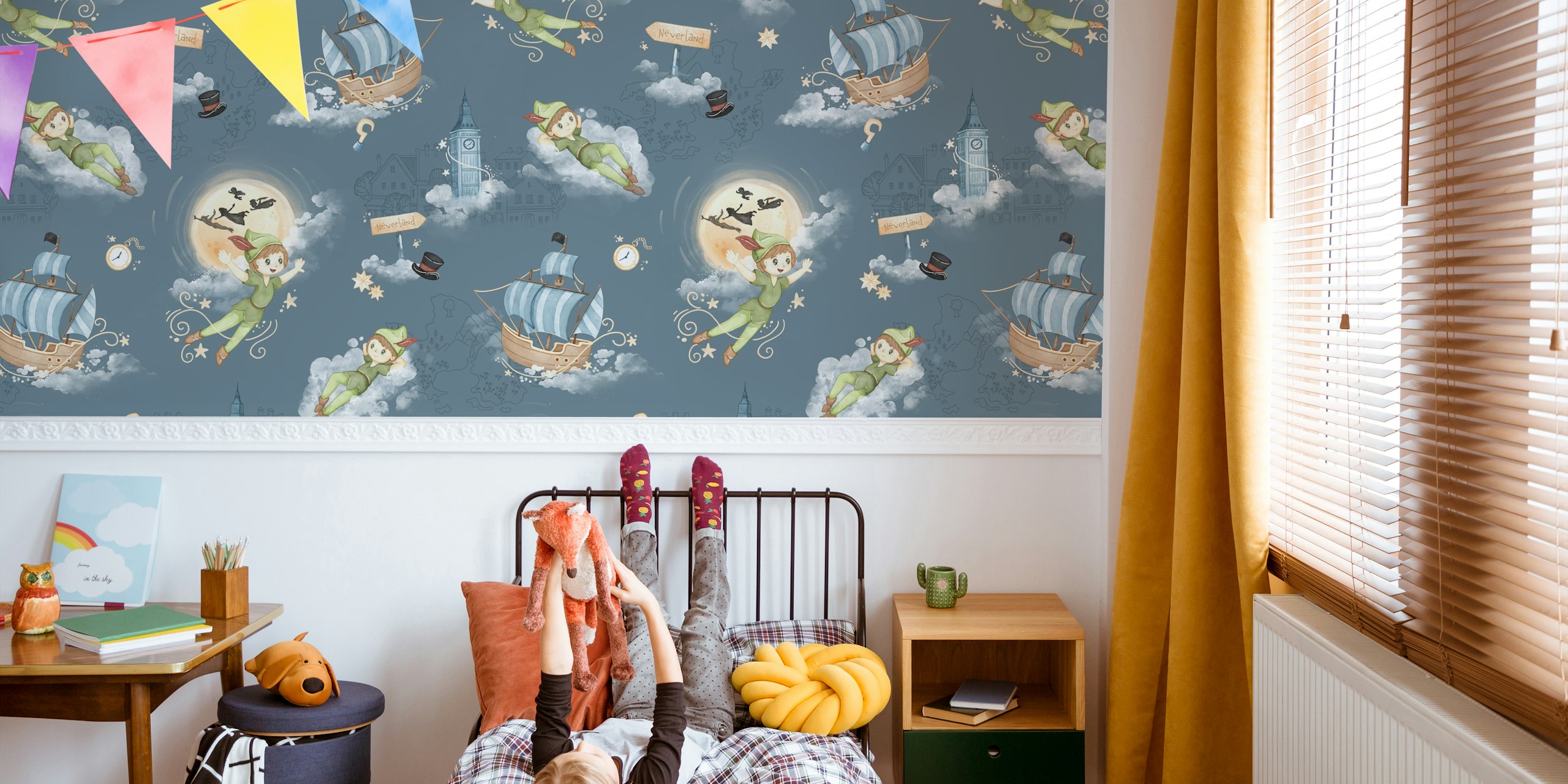 Peter Pan Neverland-behang in een kamer