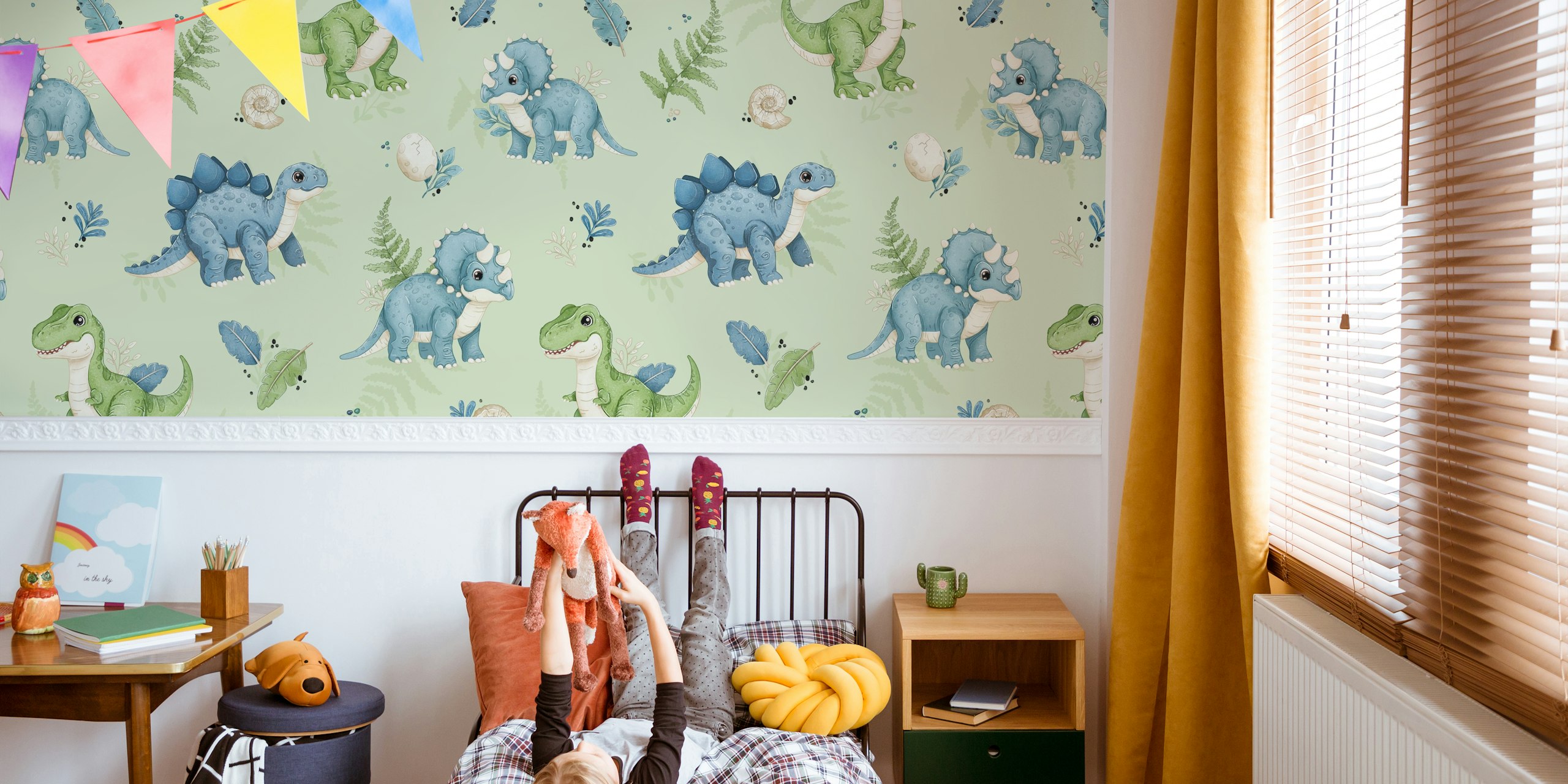 Dino Pals grön tapetdesign i ett rum