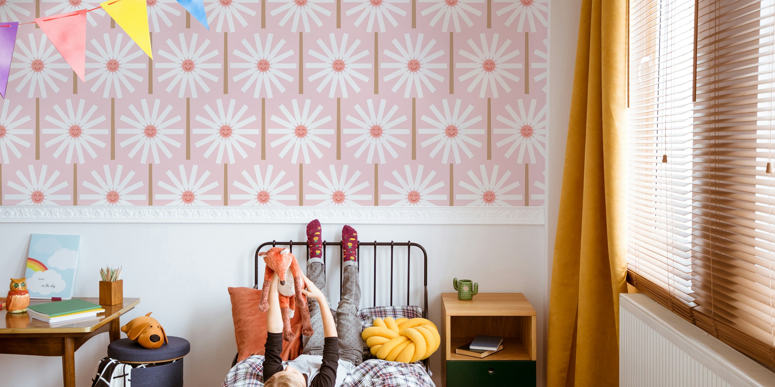 Happy Daisy soft pink wallpaper in a room