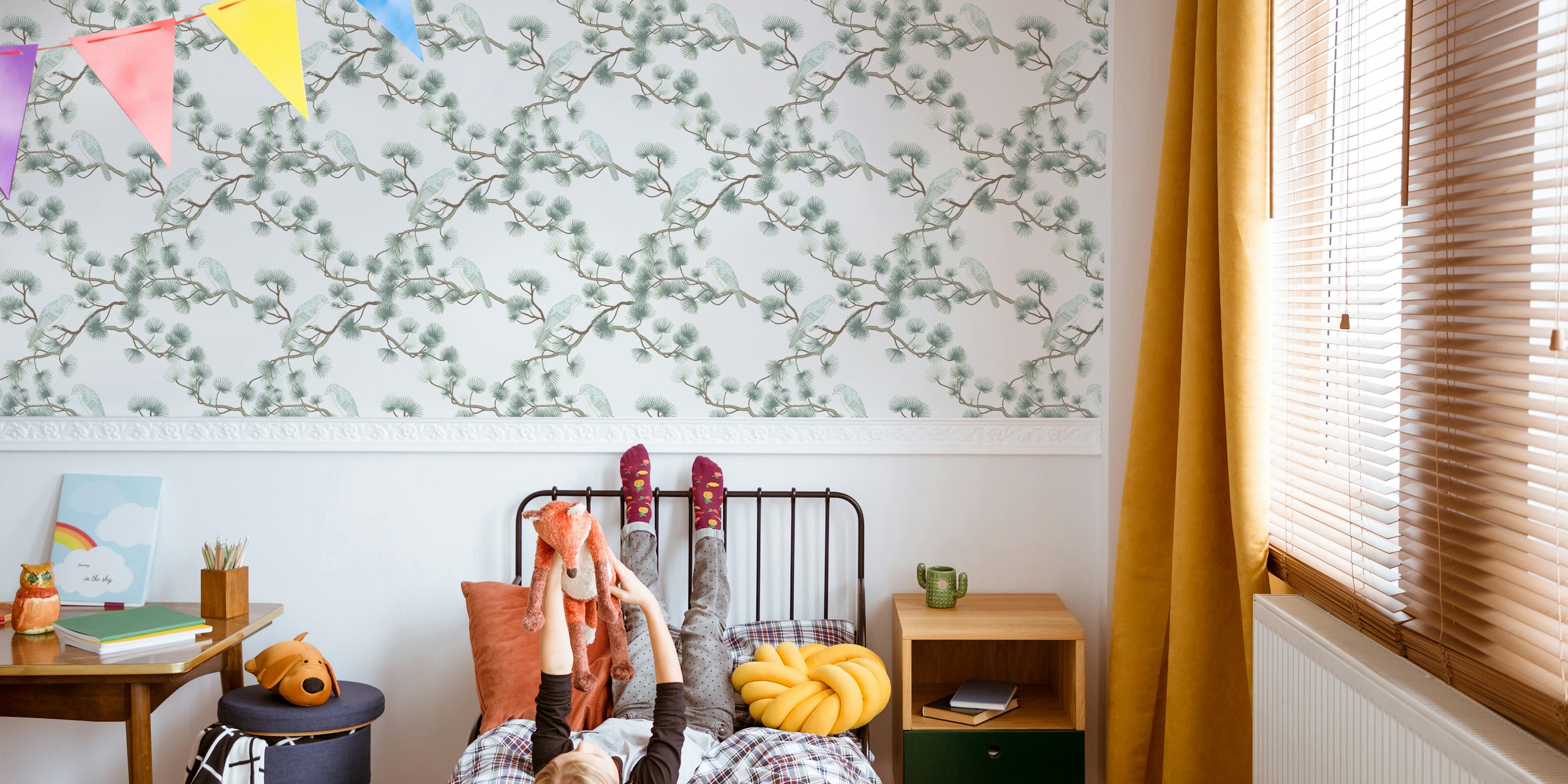 Birdsongs Chinoiserie Woodland ταπετσαρία σε ένα δωμάτιο