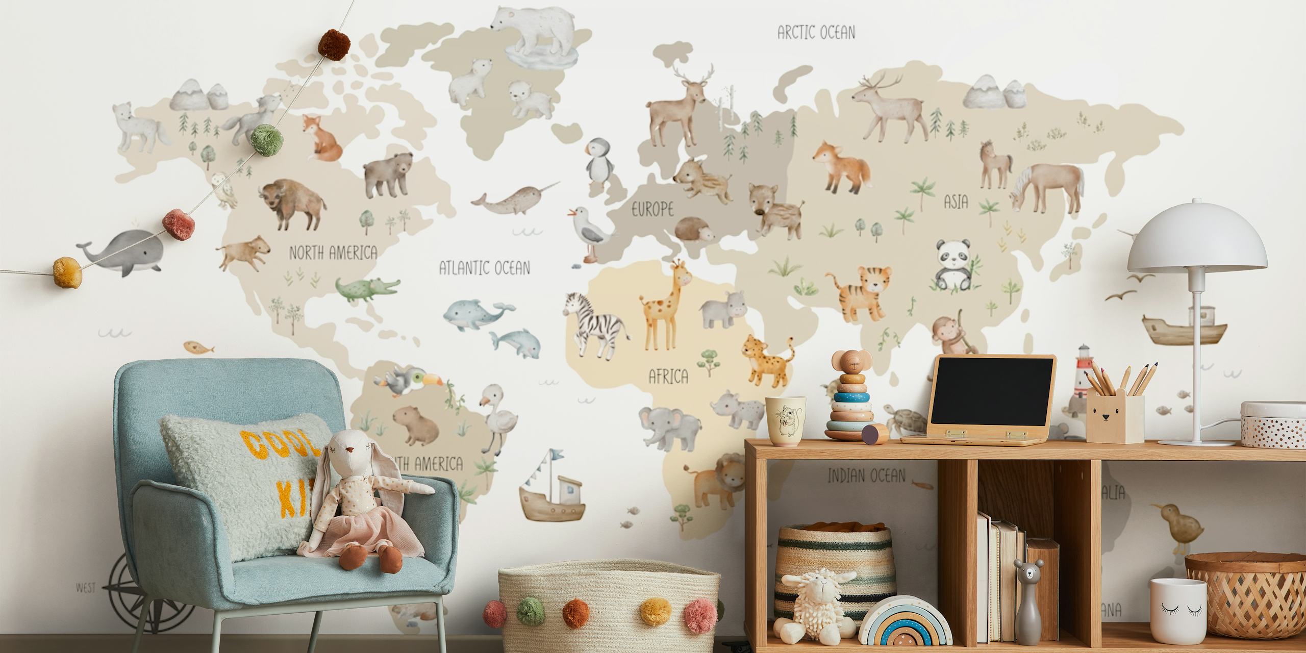 Animal World Map wallpaper u sobi