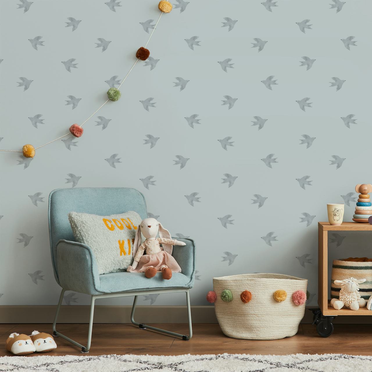 Sky blue τοιχογραφία με σιλουέτα πουλιών Dreamy Birds Nordic σε μοτίβο πτήσης