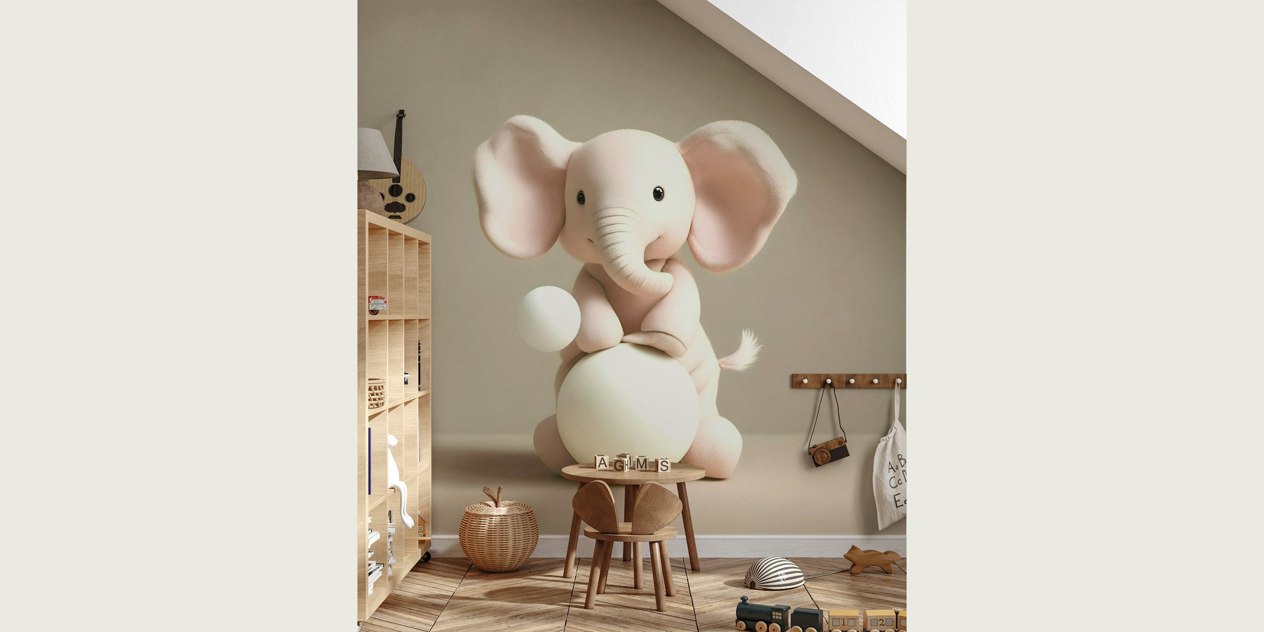 Simpatico murale con elefante beige in stile cartone animato seduto su una palla