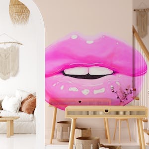 Pink lips 1