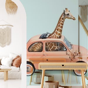 Giraffe Car