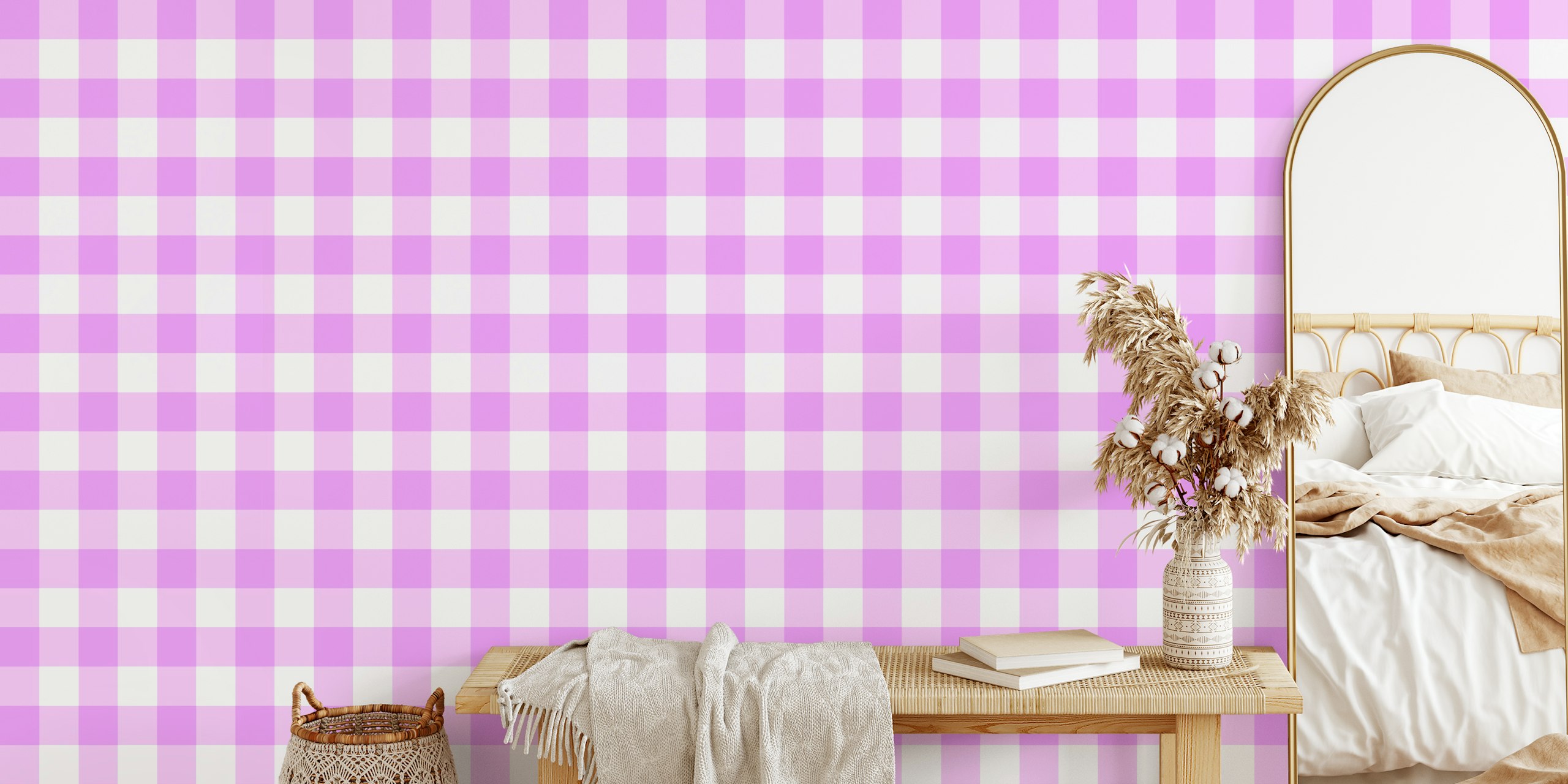 Pale Squares paarse wallpaper in een kamer