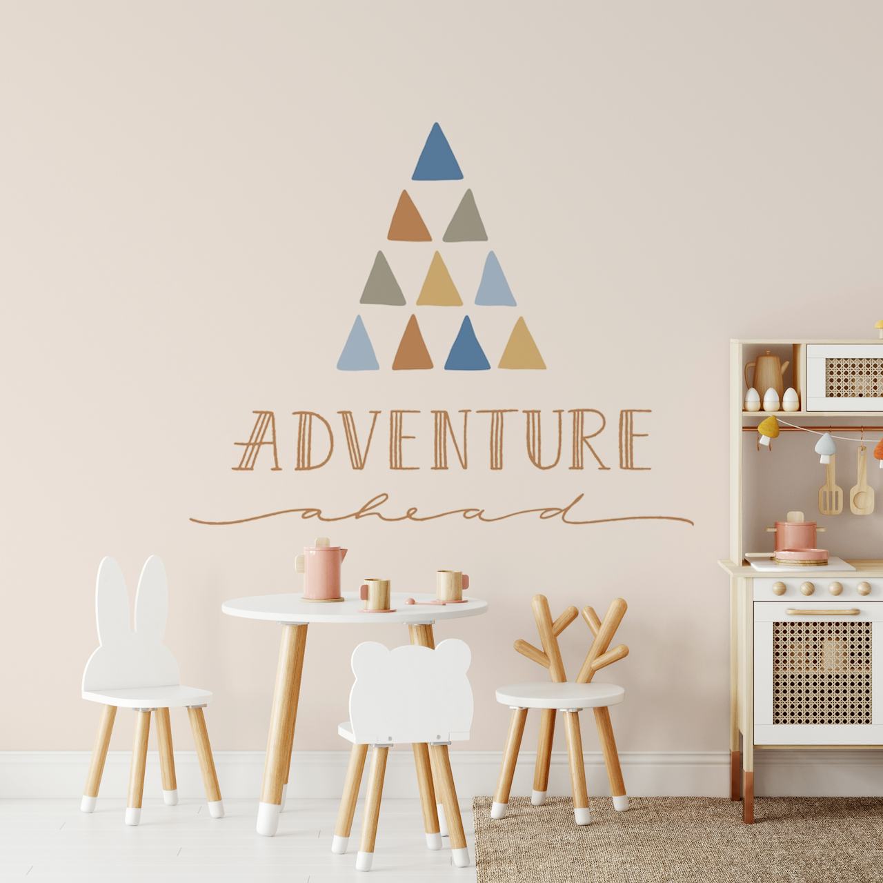 Adventure Ahead Boho Kids tapetti huoneessa