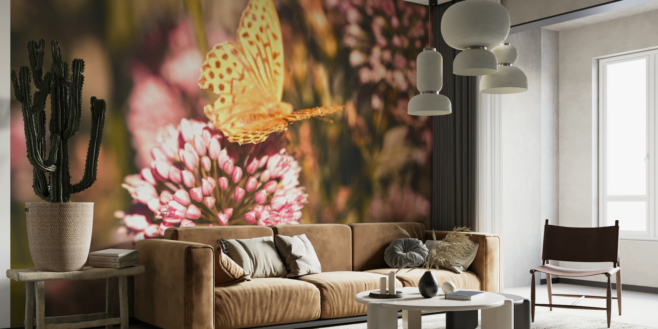 Uma borboleta empoleirada em uma flor, aparecendo no mural de parede 'Butterfly at Work'.