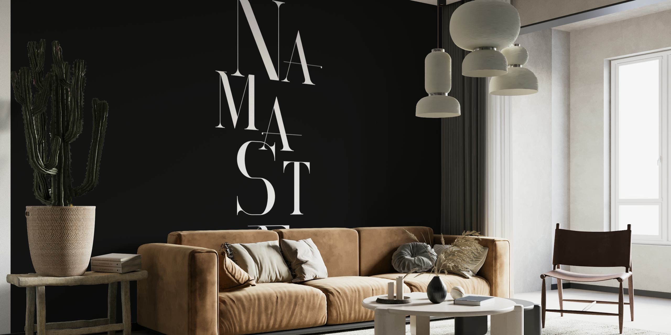 Schwarz-weißes Wandgemälde „Namaste“ mit Typografie