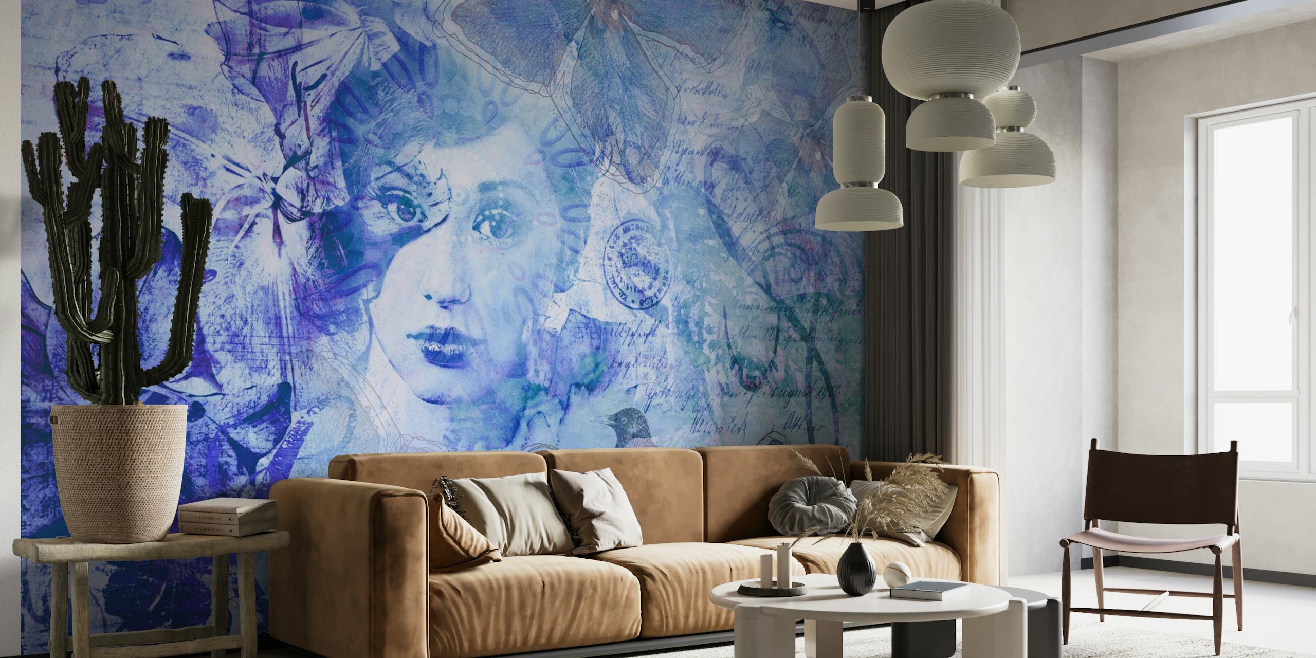 Mural etéreo em tons de azul com rosto de mulher e flores abstratas