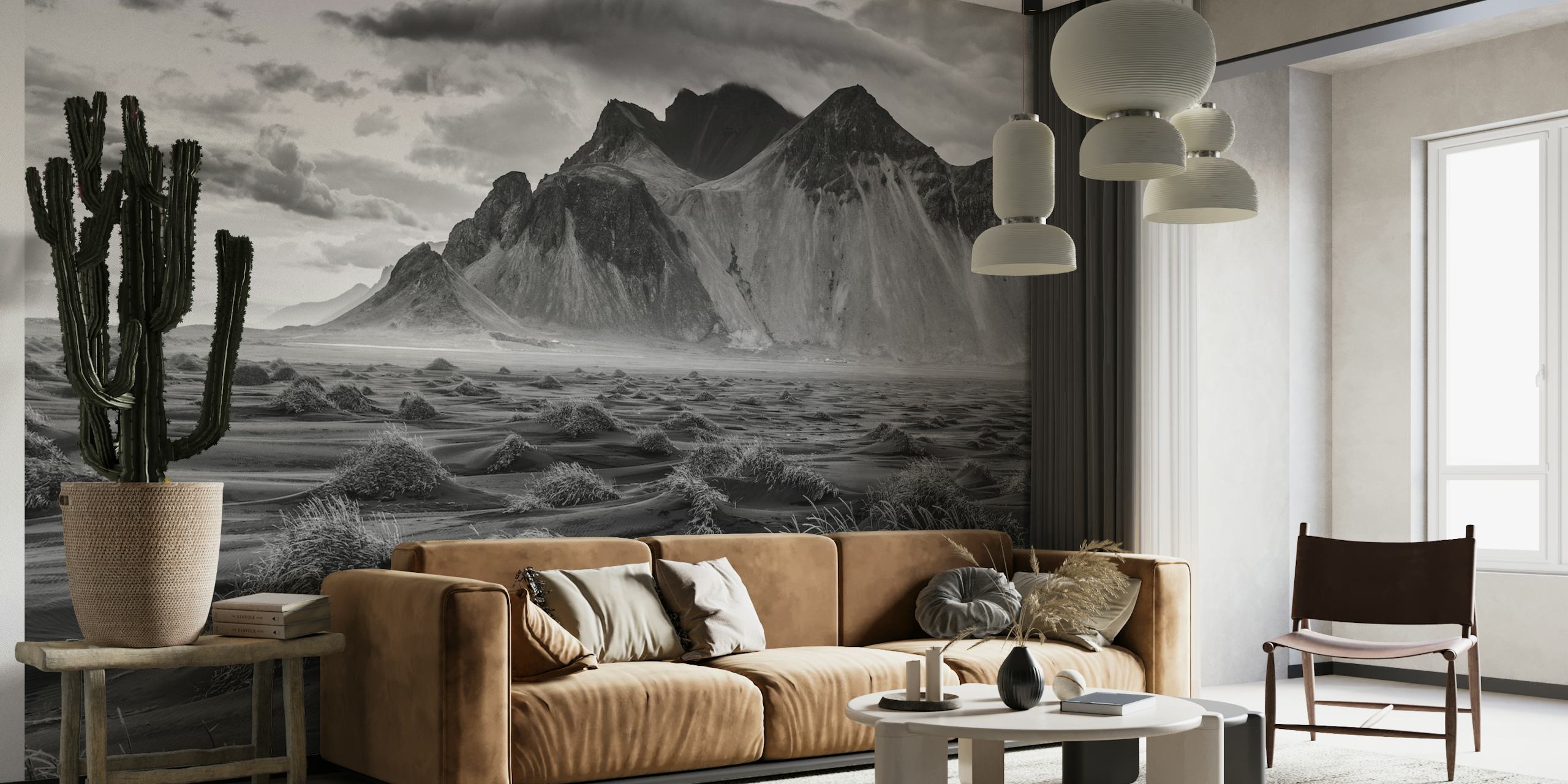 Stokksnes bergketen muurschildering met duinen in zwart-wit
