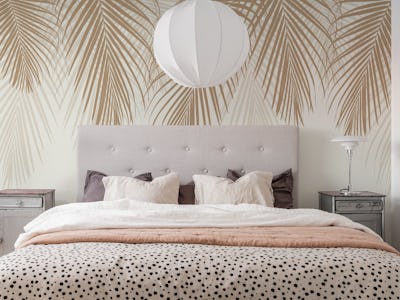 Soft Beige Palm Leaves Finesse 1