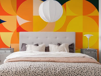 Mid Century Bauhaus Round