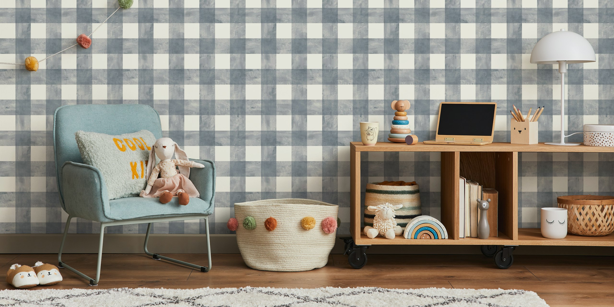 Tapeta Slate blue Watercolor Gingham v pokoji