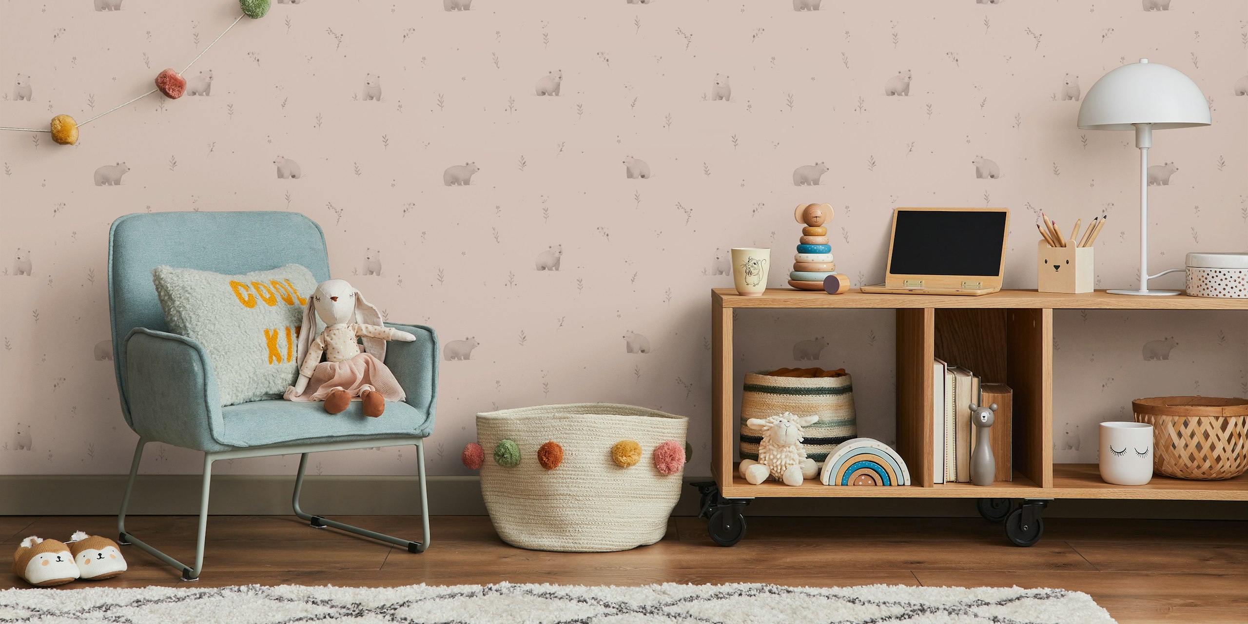 Little Bear – Soft Pink carta da parati in una stanza