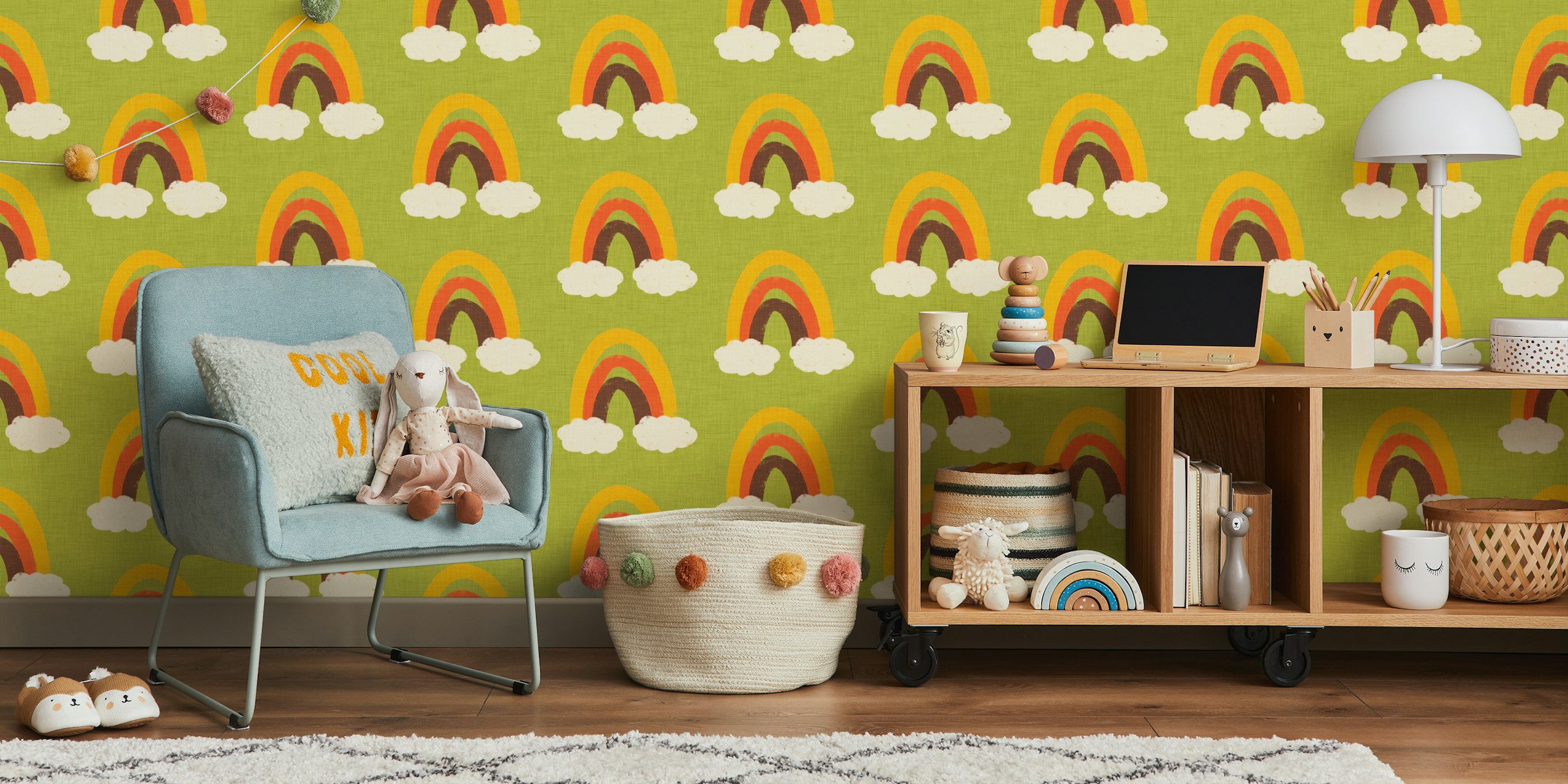 Groovy 70s Cute Rainbow with clouds em um quarto