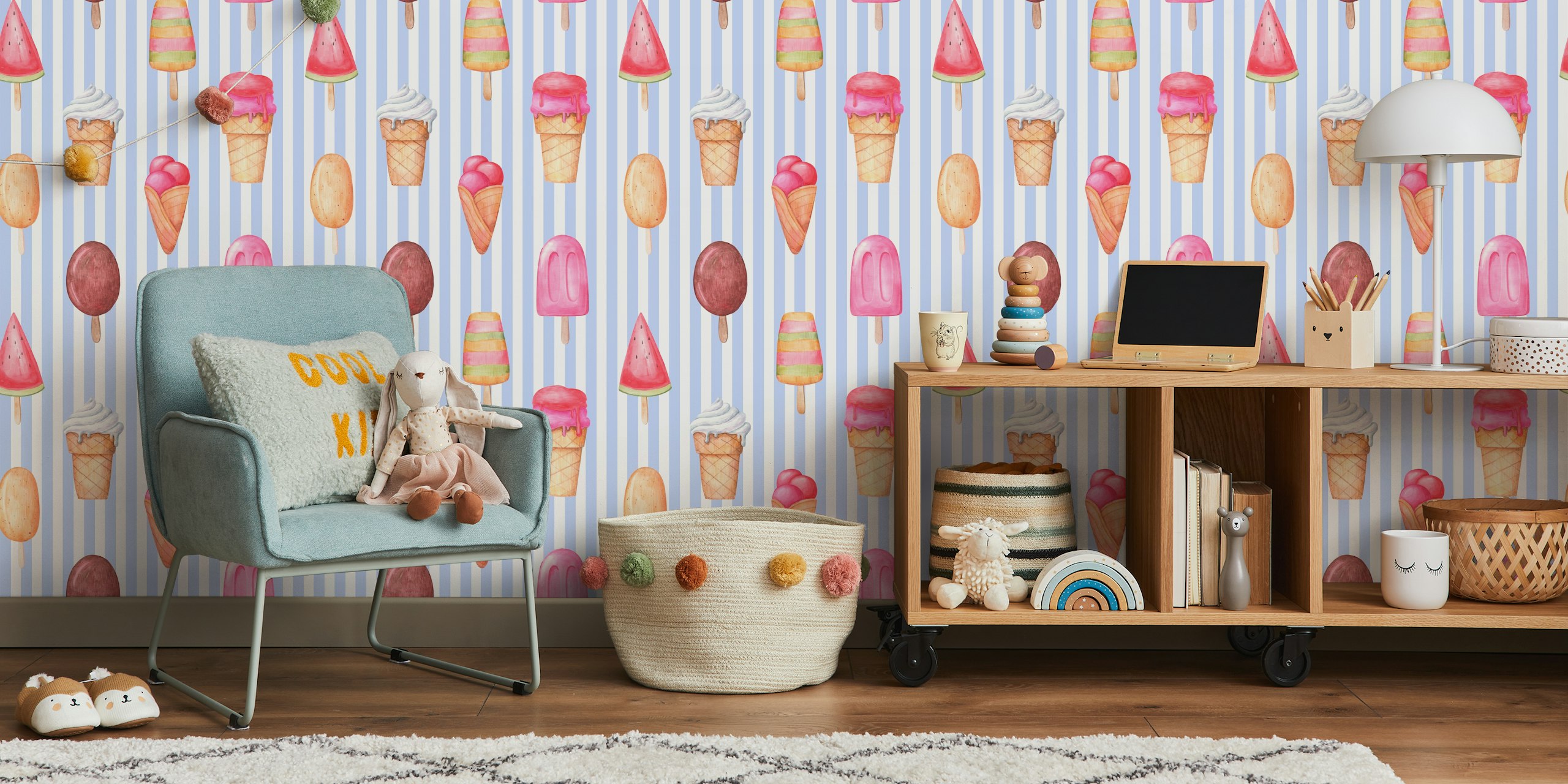 Ταπετσαρία Ice cream pattern παρουσιασμένη σε ένα δωμάτιο