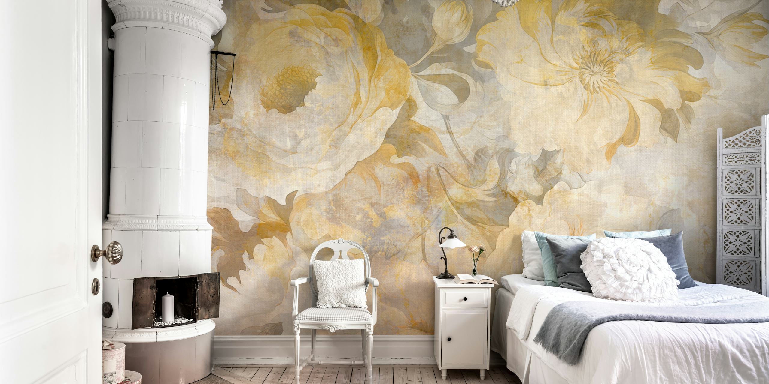 Floral design in gold and cream tones, elegant wallpaper